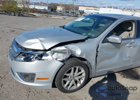2010 Ford Fusion Sel z USA, uszkodzony, nr VIN 3FAHP0JG4AR306149